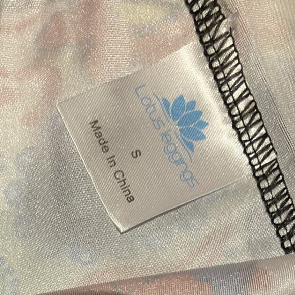 Super Colorful Sugar Skull Lotus Leggings - NWT - Picture 4 of 4